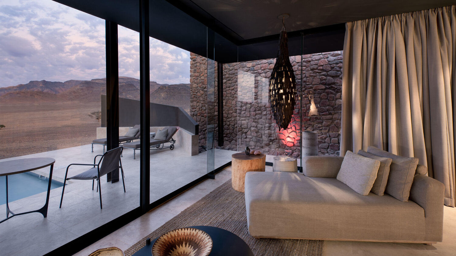 PlaceholderImage1302